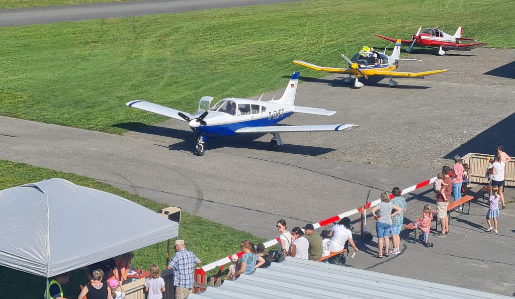 Kinderrundflugtag 2025 – Ferienabschluss über den Wolken 2 IMG 20240827 WA0001 Fliegervereinigung Schwabach-Roth e.V.