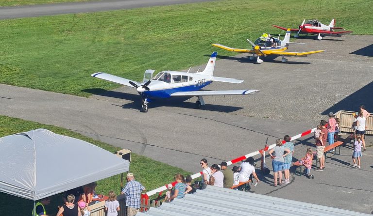 Kinderrundflugtag 2025 – Ferienabschluss über den Wolken 2 IMG 20240827 WA0001 Fliegervereinigung Schwabach-Roth e.V.
