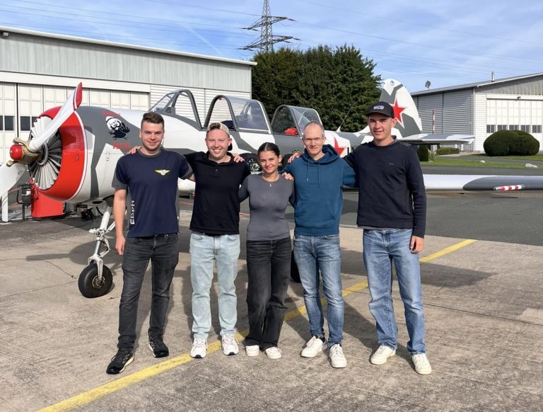 Erfolg für die Segelflieger: doppelter 2. Platz beim Jugendvergleichsfliegen 1 02060093 6f94 4c9c 88b9 4cd11405a3b6 Fliegervereinigung Schwabach-Roth e.V.